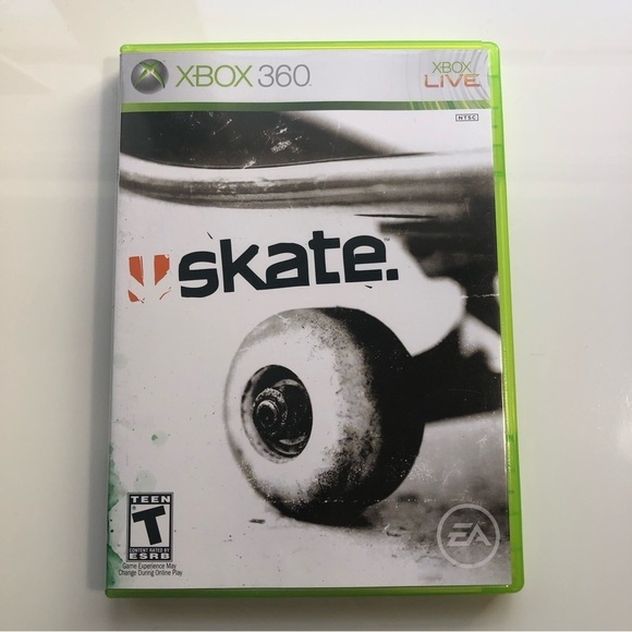 Skate Xbox 360 Game - Picture 2 of 4